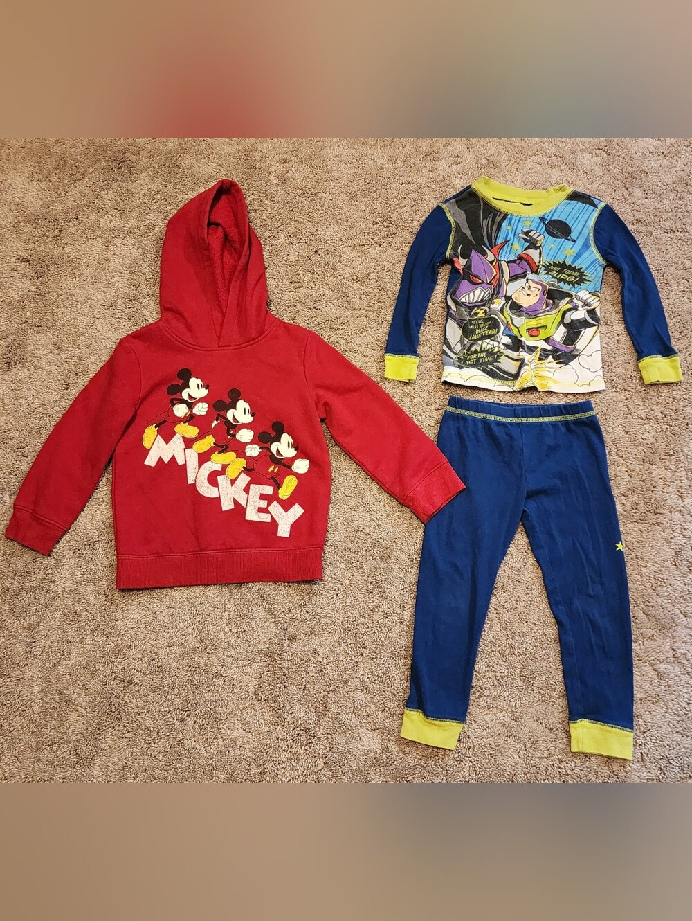 Boys Size 4T Disney Mickey Mouse Pullover Sweatshirt & Toy Story Pajama Set
